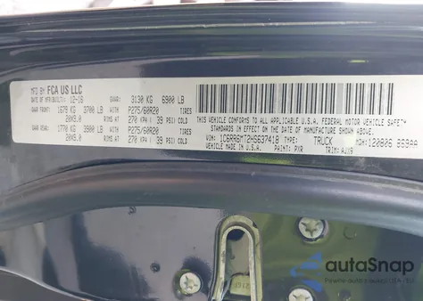 2017 Ram 1500 Sport 4X2 5'7 Box из США, поврежденный, VIN 1C6RR6MT2HS637418